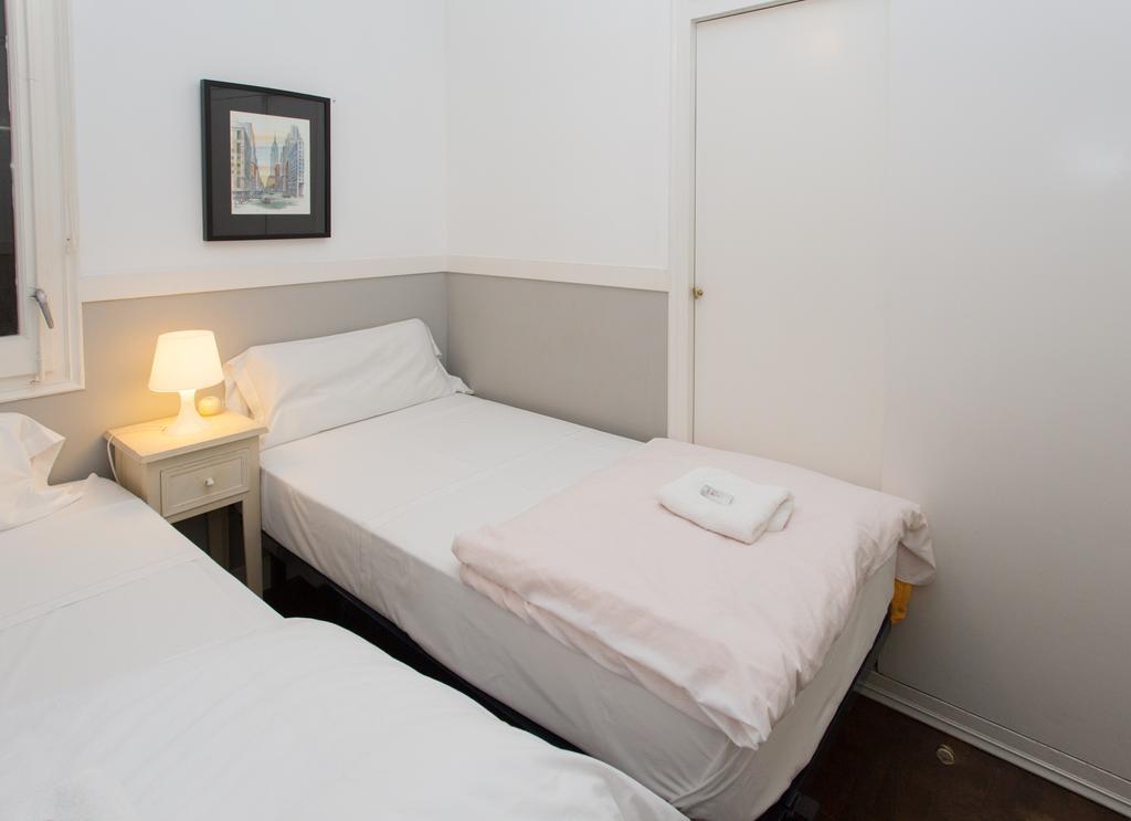 Letsgo Camp Nou Apartment Barcelona Zewnętrze zdjęcie
